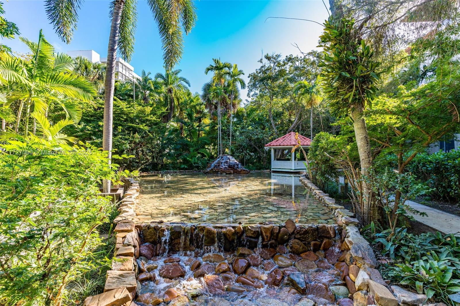 Real estate property located at 101 Ocean Lane Dr #1014, Miami-dade, Ocean Village Condo, Key Biscayne, FL