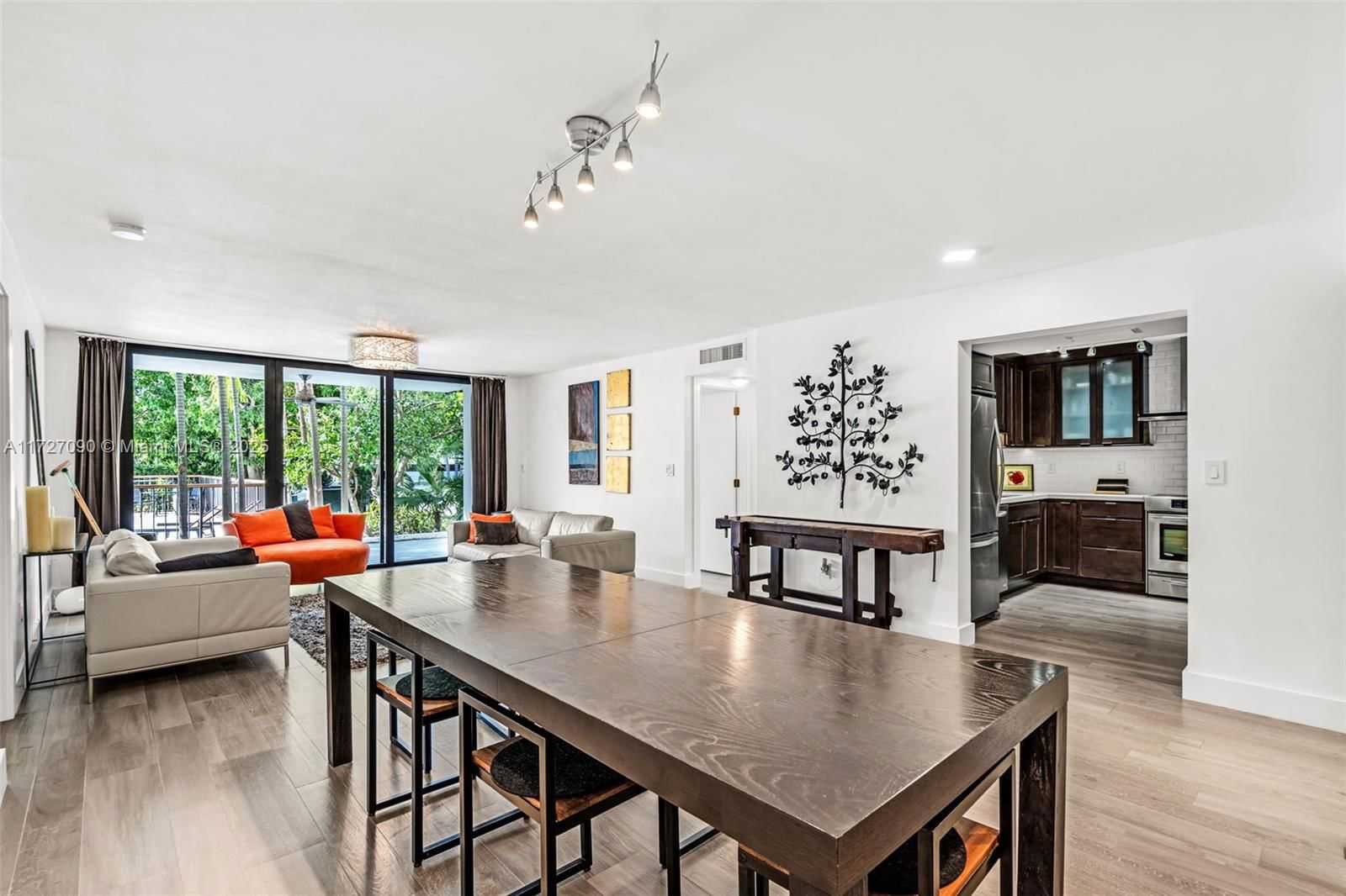 Real estate property located at 101 Ocean Lane Dr #1014, Miami-dade, Ocean Village Condo, Key Biscayne, FL