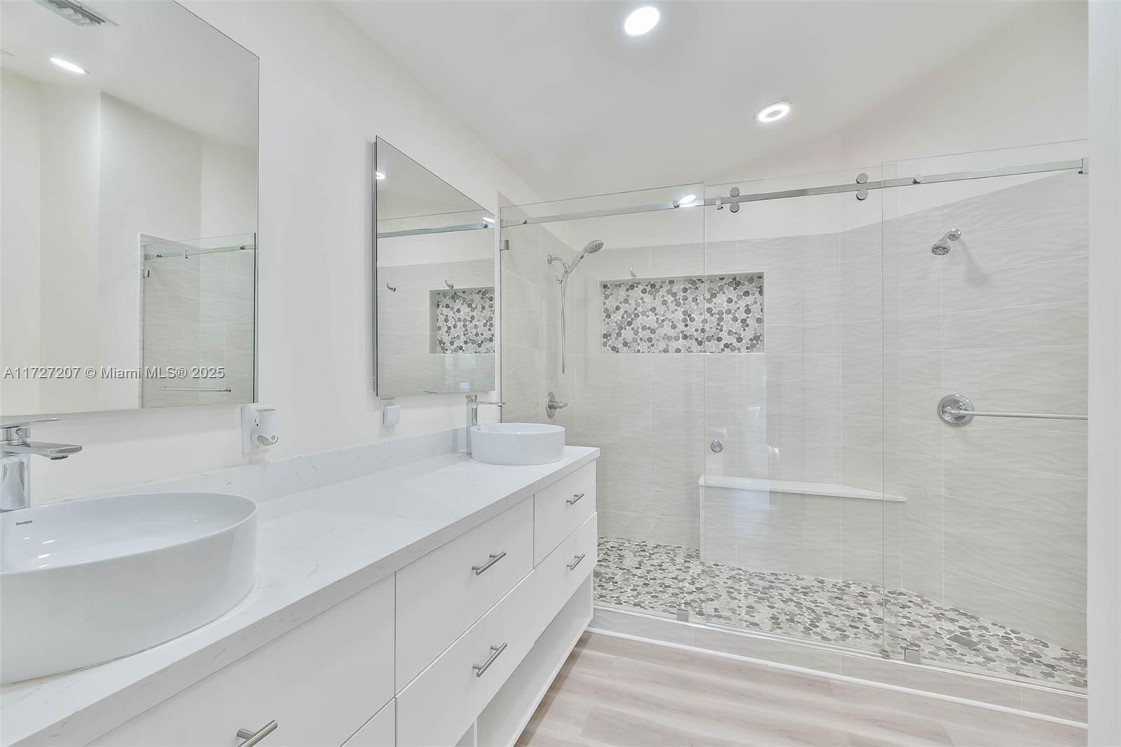 Real estate property located at 213 101st Ave, Broward, Central Park Lake, Plantation, FL