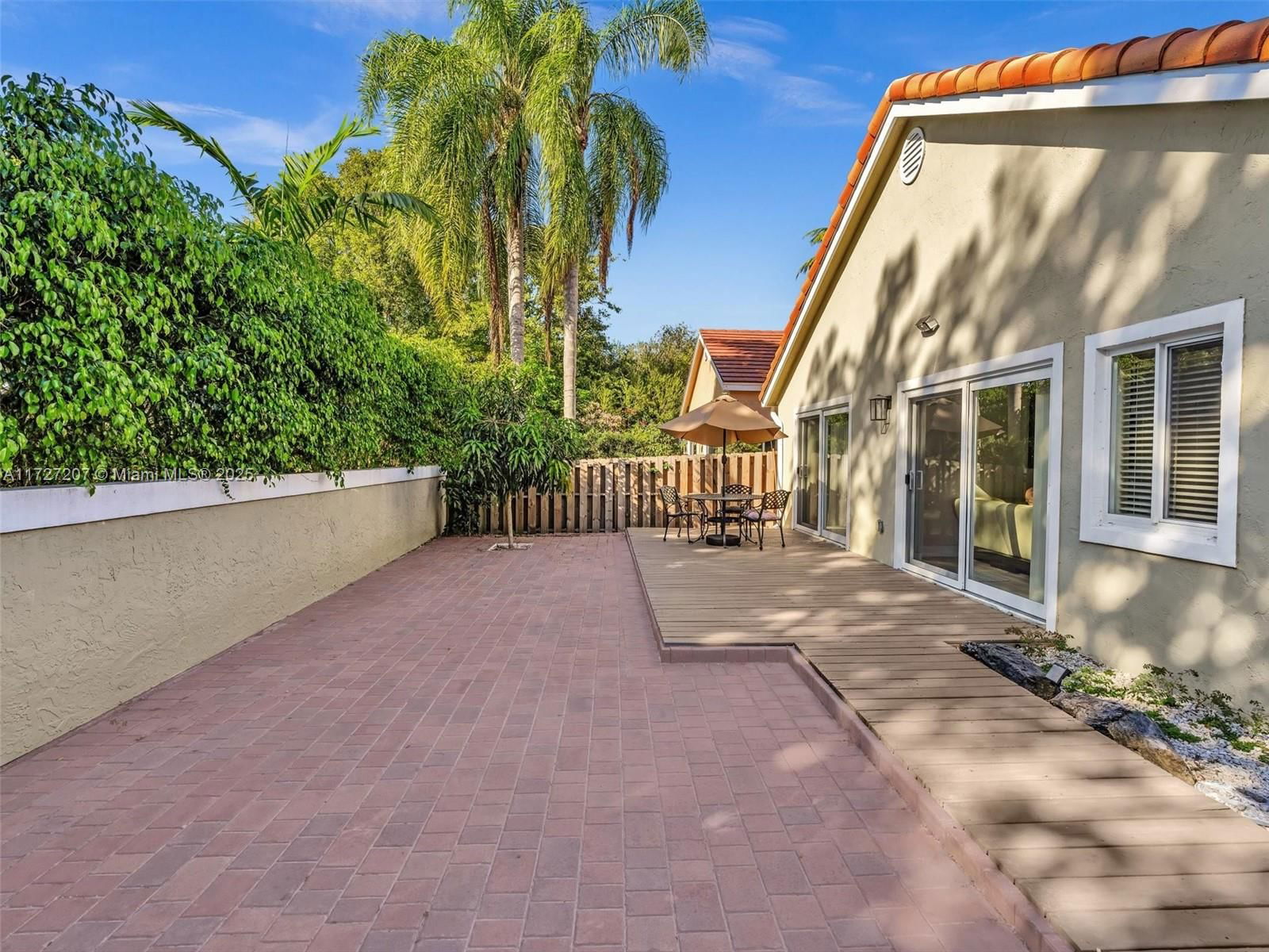 Real estate property located at 213 101st Ave, Broward, Central Park Lake, Plantation, FL