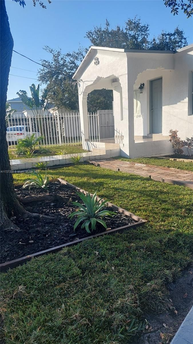 Real estate property located at 1545 73rd St, Miami-dade, Comm Liberty City 2nd Sec, Miami, FL
