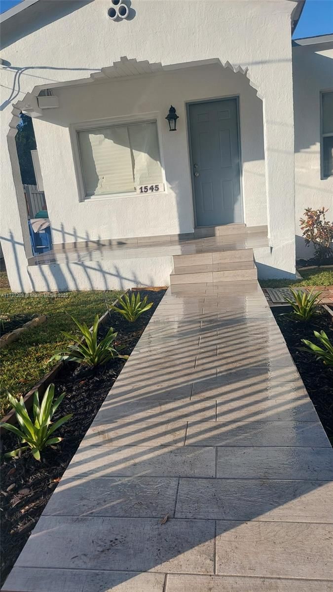 Real estate property located at 1545 73rd St, Miami-dade, Comm Liberty City 2nd Sec, Miami, FL