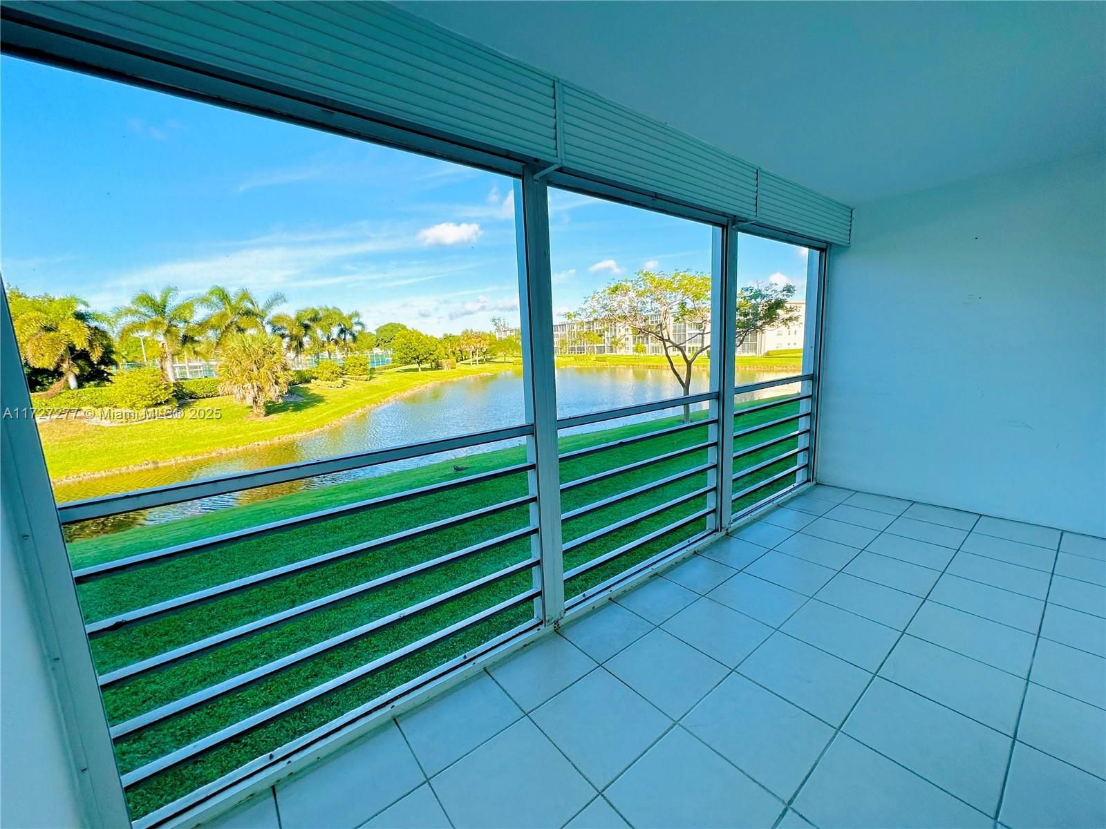 Real estate property located at 2041 Rexford C #2041, Palm Beach, Rexford At Century Village, Boca Raton, FL