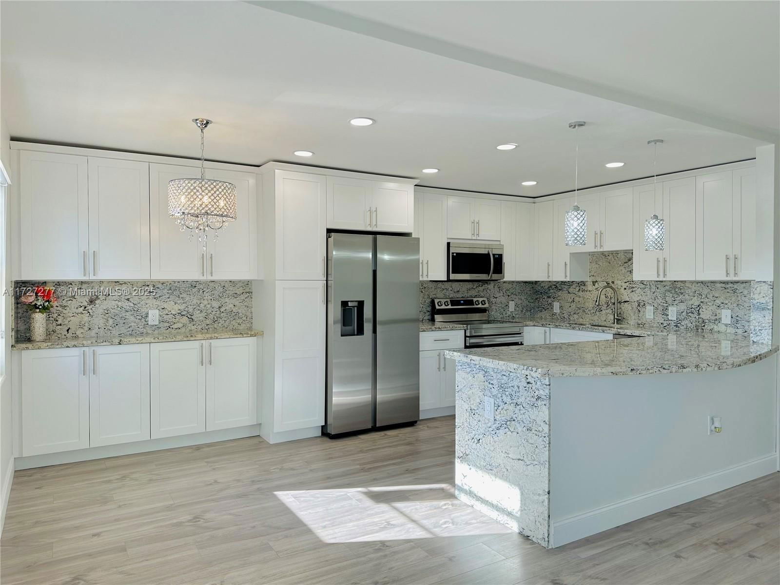 Real estate property located at 2041 Rexford C #2041, Palm Beach, Rexford At Century Village, Boca Raton, FL