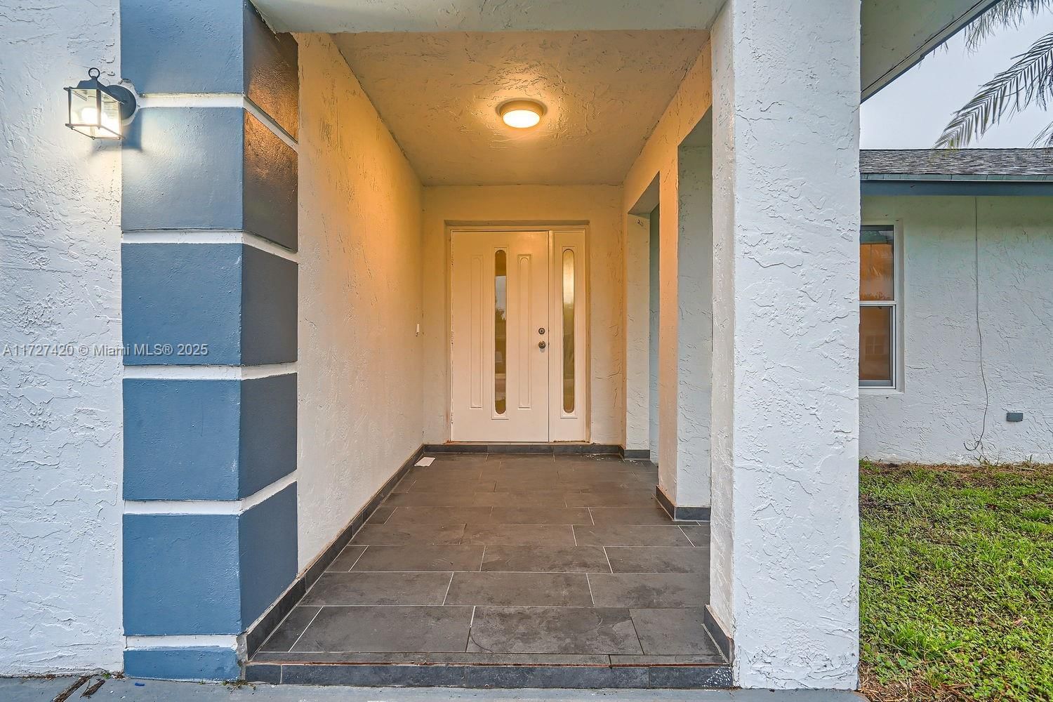 Real estate property located at 133 Cordoba Cir, Palm Beach, La Mancha, Royal Palm Beach, FL