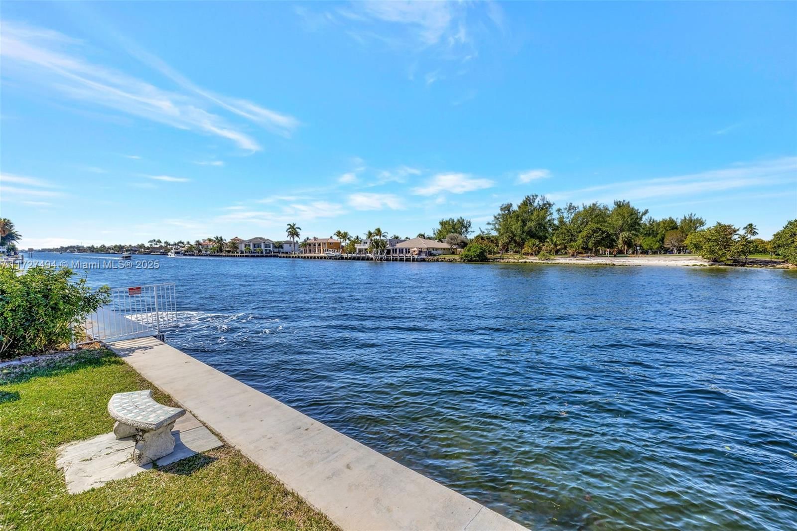 Real estate property located at 1111 Riverside Dr #307, Broward, Fairbanks North Condo, Pompano Beach, FL