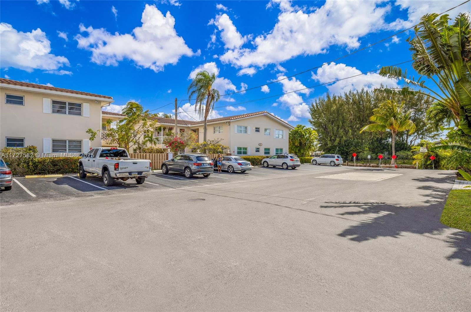 Real estate property located at 2591 55th Ct #202, Broward, Landings Harborage Condo, Fort Lauderdale, FL