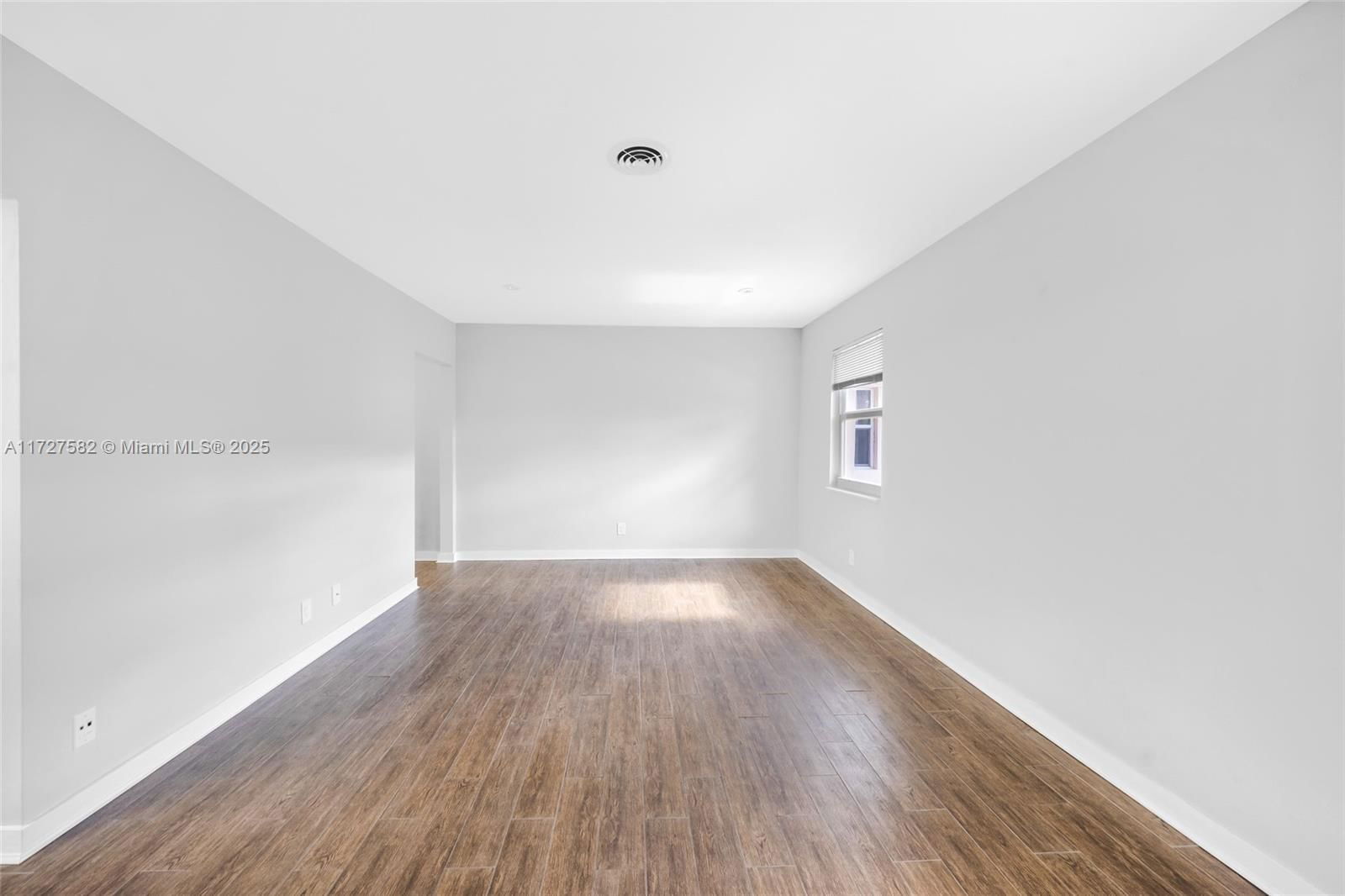 Real estate property located at 2591 55th Ct #202, Broward, Landings Harborage Condo, Fort Lauderdale, FL