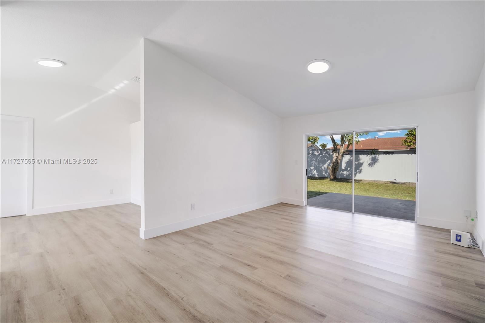 Real estate property located at 11013 167th St, Miami-dade, Pine Lake Sec 1, Miami, FL