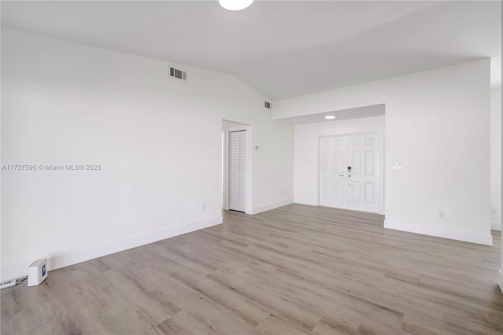 Real estate property located at 11013 167th St, Miami-dade, Pine Lake Sec 1, Miami, FL