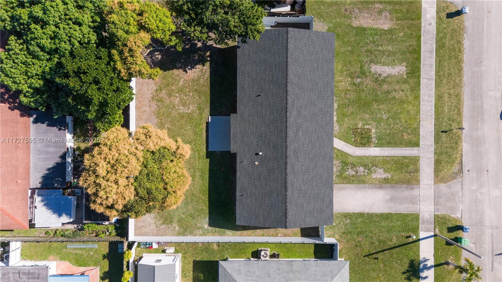 Real estate property located at 11013 167th St, Miami-dade, Pine Lake Sec 1, Miami, FL