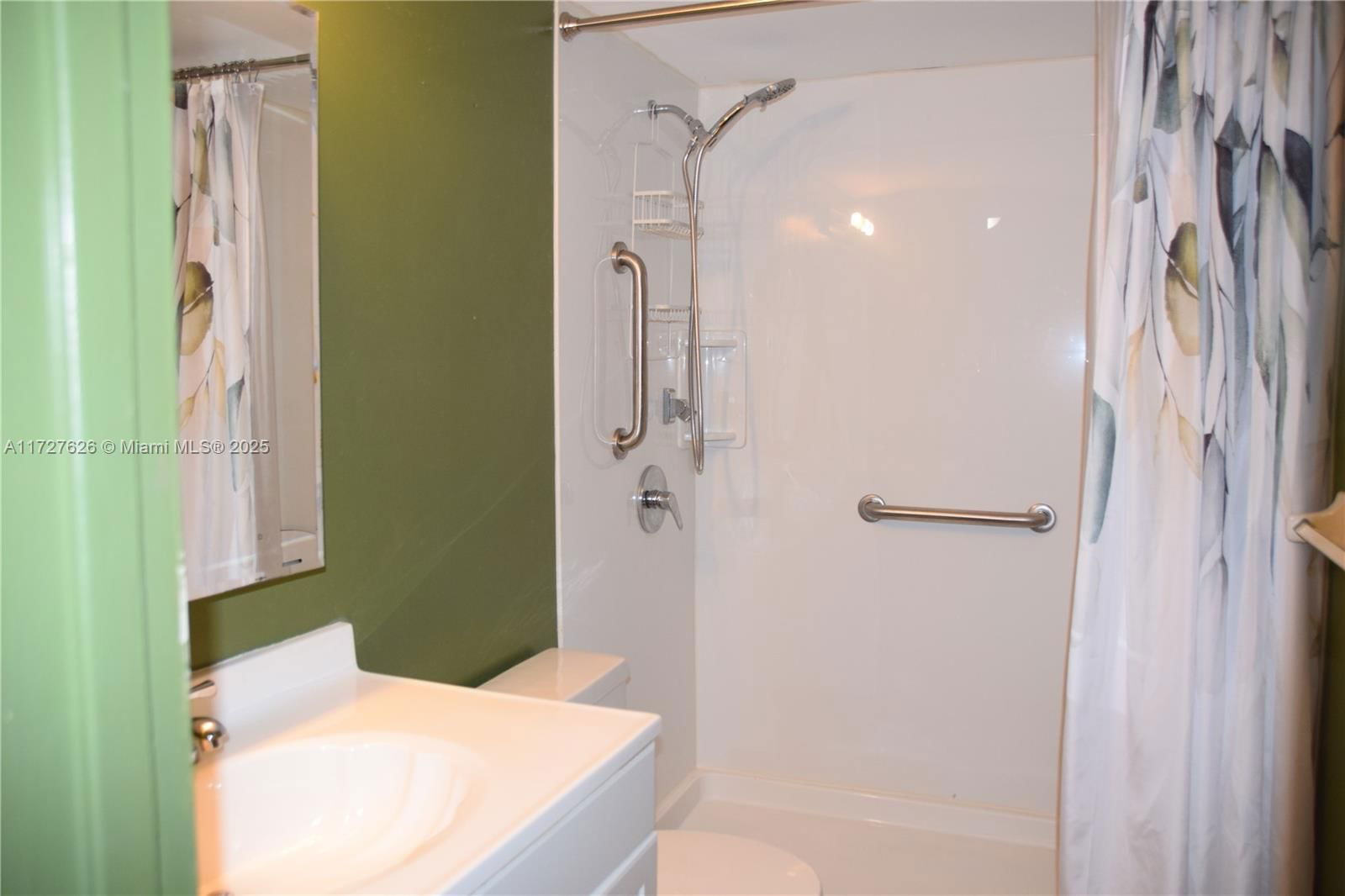 Real estate property located at 200 Jacaranda Country Club Dr #6A, Broward, Coronado At Jacaranda, Plantation, FL