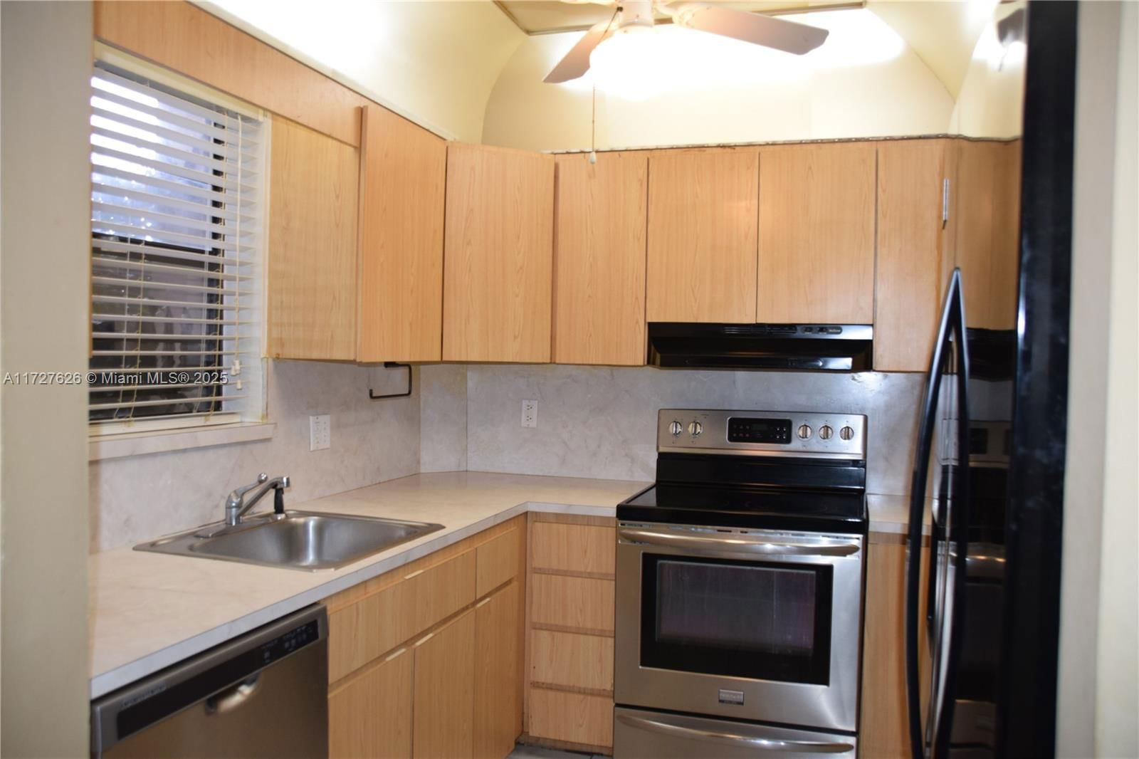 Real estate property located at 200 Jacaranda Country Club Dr #6A, Broward, Coronado At Jacaranda, Plantation, FL