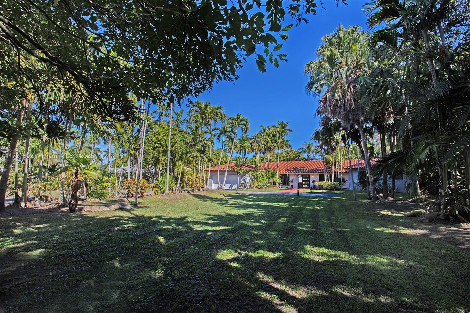 Real estate property located at 14135 Miami Ave, Miami-dade, Bisc Gardens Sec H Part 1, Miami, FL