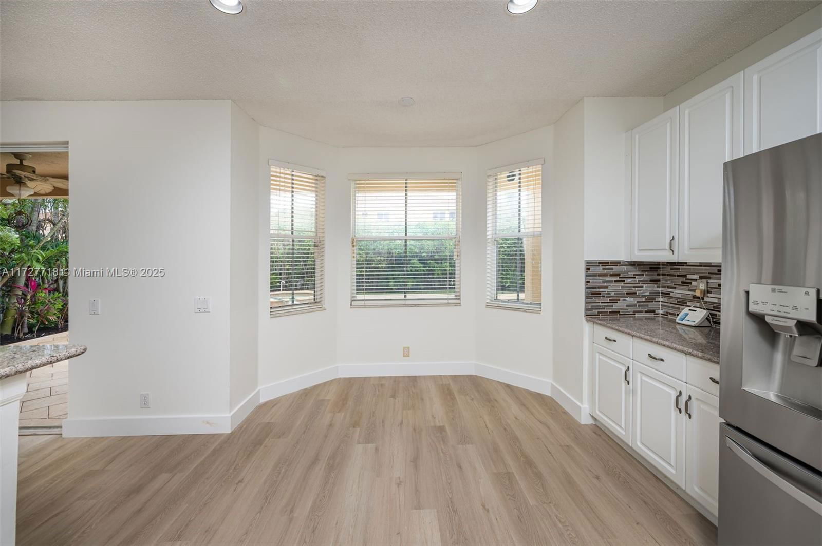Real estate property located at 4285 Fox Ridge Dr, Broward, Fox Ridge, Weston, FL