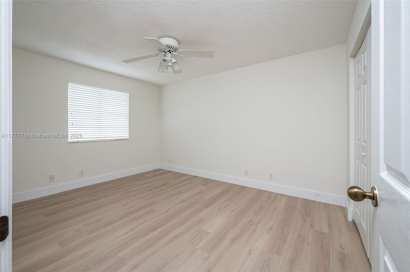 Real estate property located at 4285 Fox Ridge Dr, Broward, Fox Ridge, Weston, FL