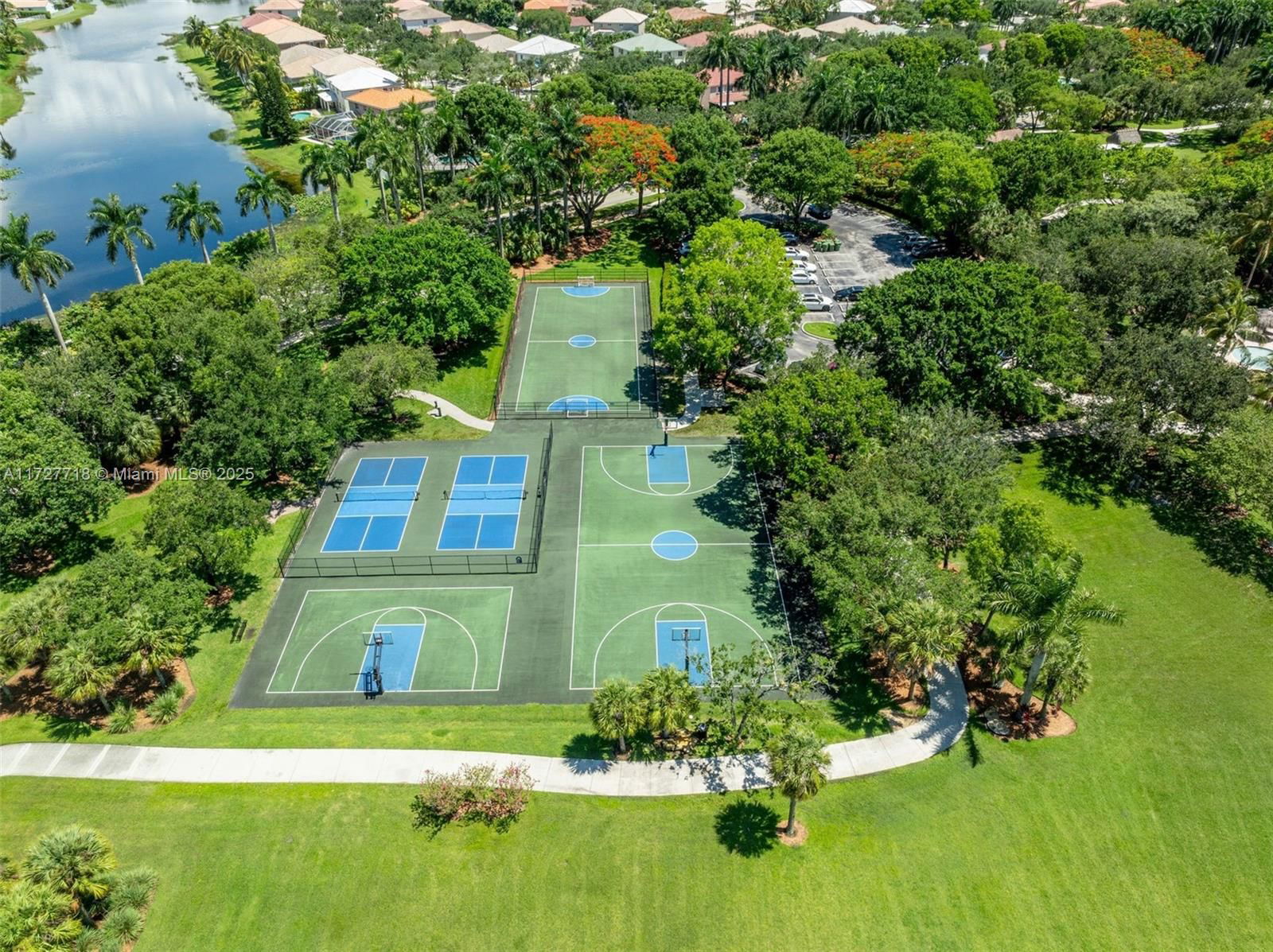 Real estate property located at 4285 Fox Ridge Dr, Broward, Fox Ridge, Weston, FL