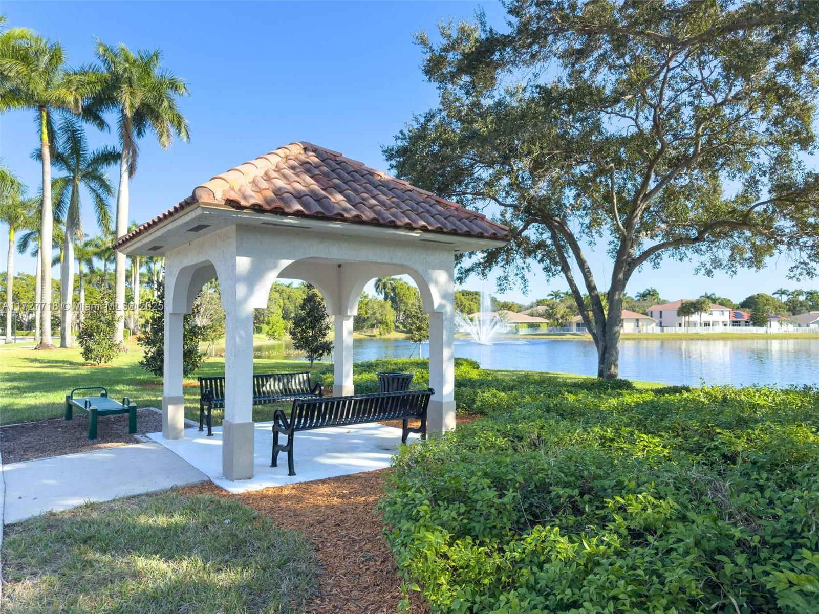 Real estate property located at 4285 Fox Ridge Dr, Broward, Fox Ridge, Weston, FL