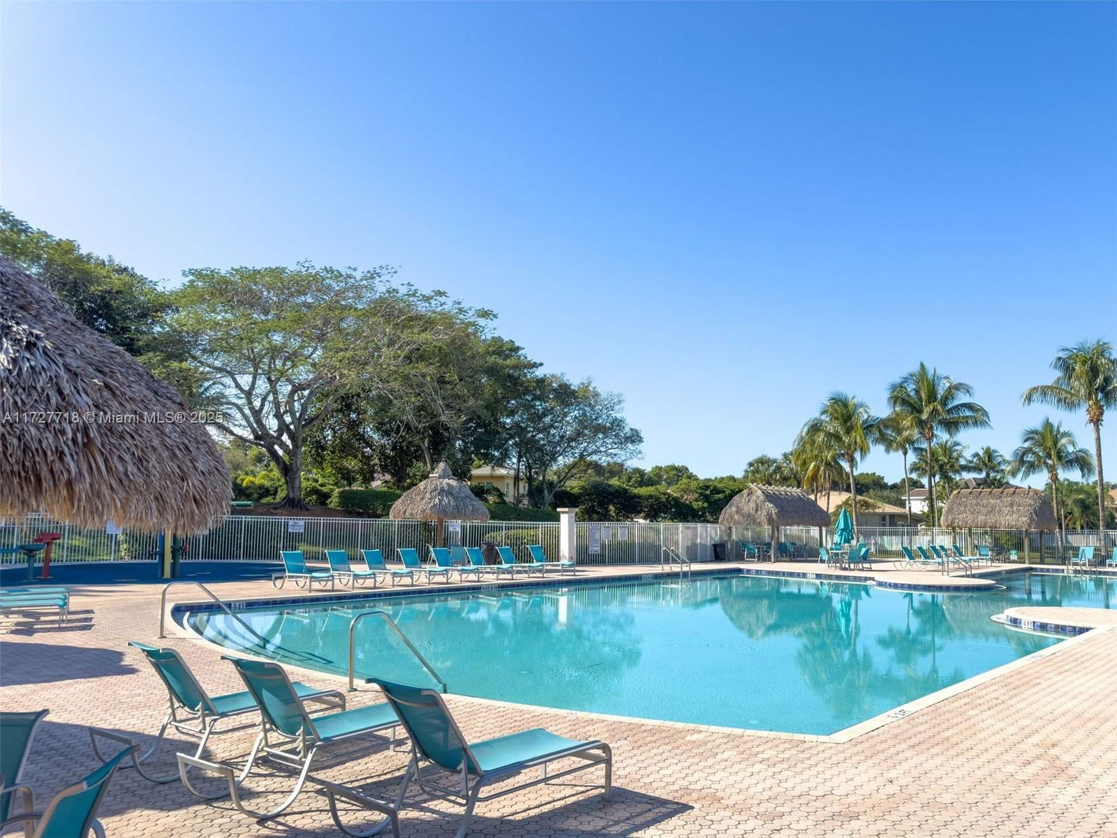 Real estate property located at 4285 Fox Ridge Dr, Broward, Fox Ridge, Weston, FL