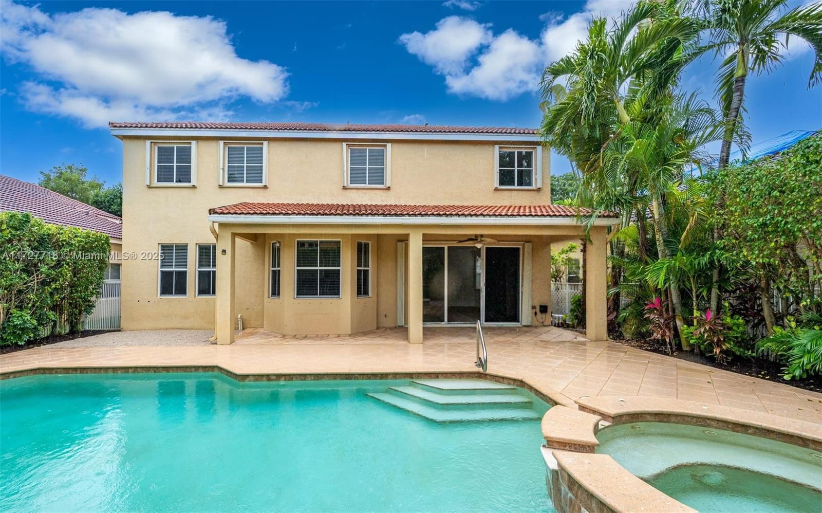 Real estate property located at 4285 Fox Ridge Dr, Broward, Fox Ridge, Weston, FL