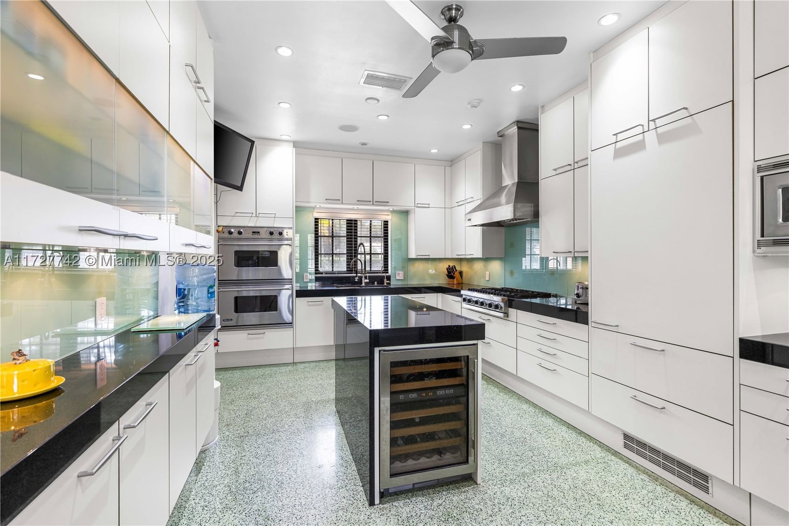 Real estate property located at 1181 Alhambra Cir, Miami-dade, Coral Gables Riviera Sec, Coral Gables, FL