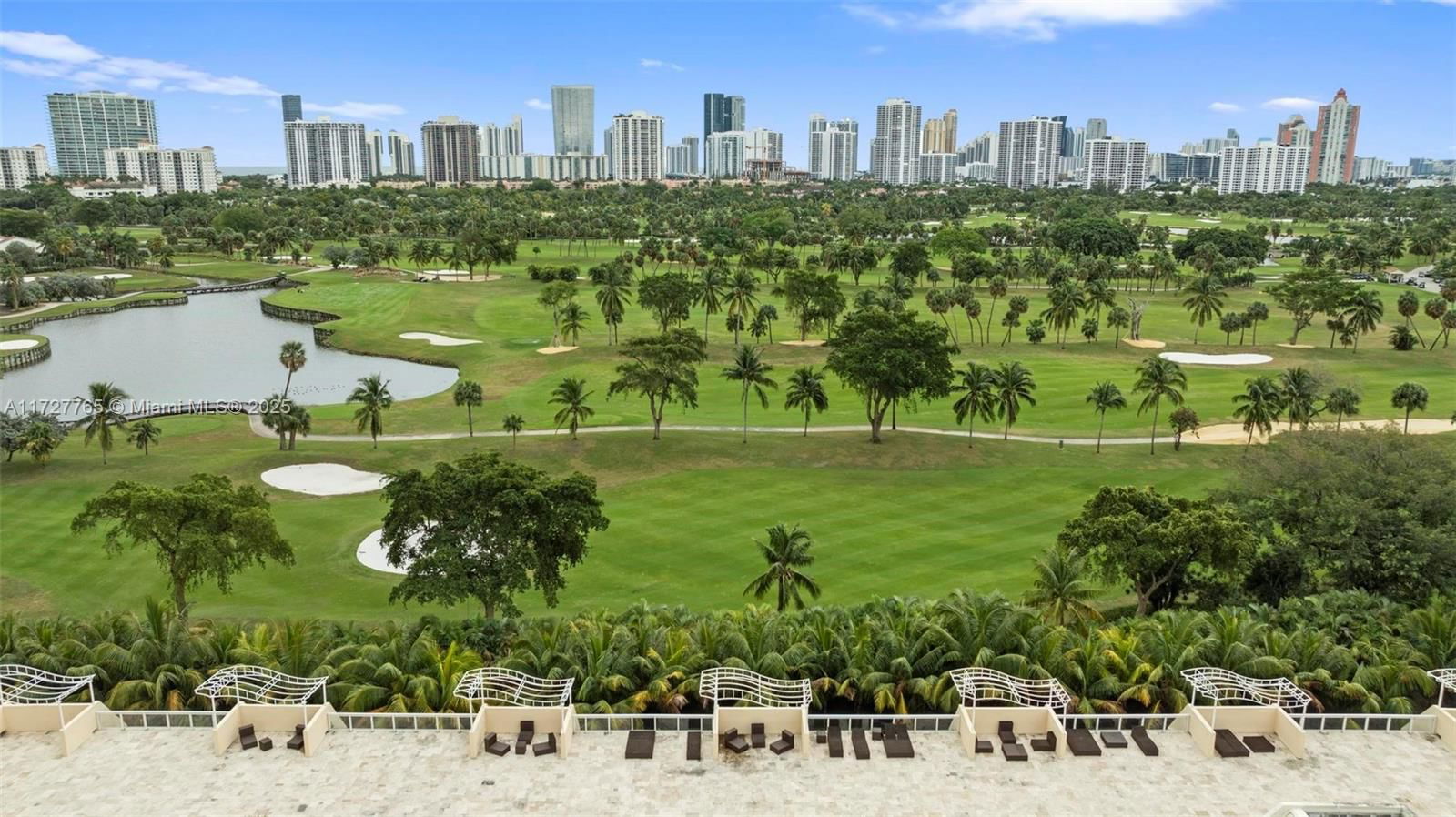 Real estate property located at 20301 Country Club Dr PH25, Miami-Dade, CORONADO CONDO- TOWER II, Aventura, FL