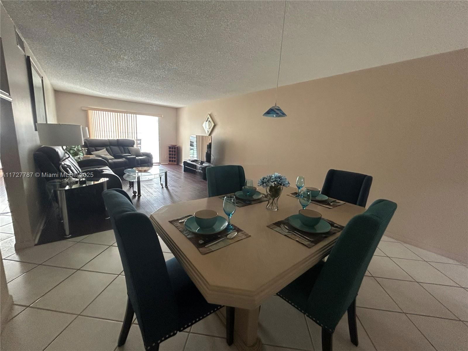 Real estate property located at 3405 Bimini Ln B3, Broward, Wynmoor Bimini, Coconut Creek, FL