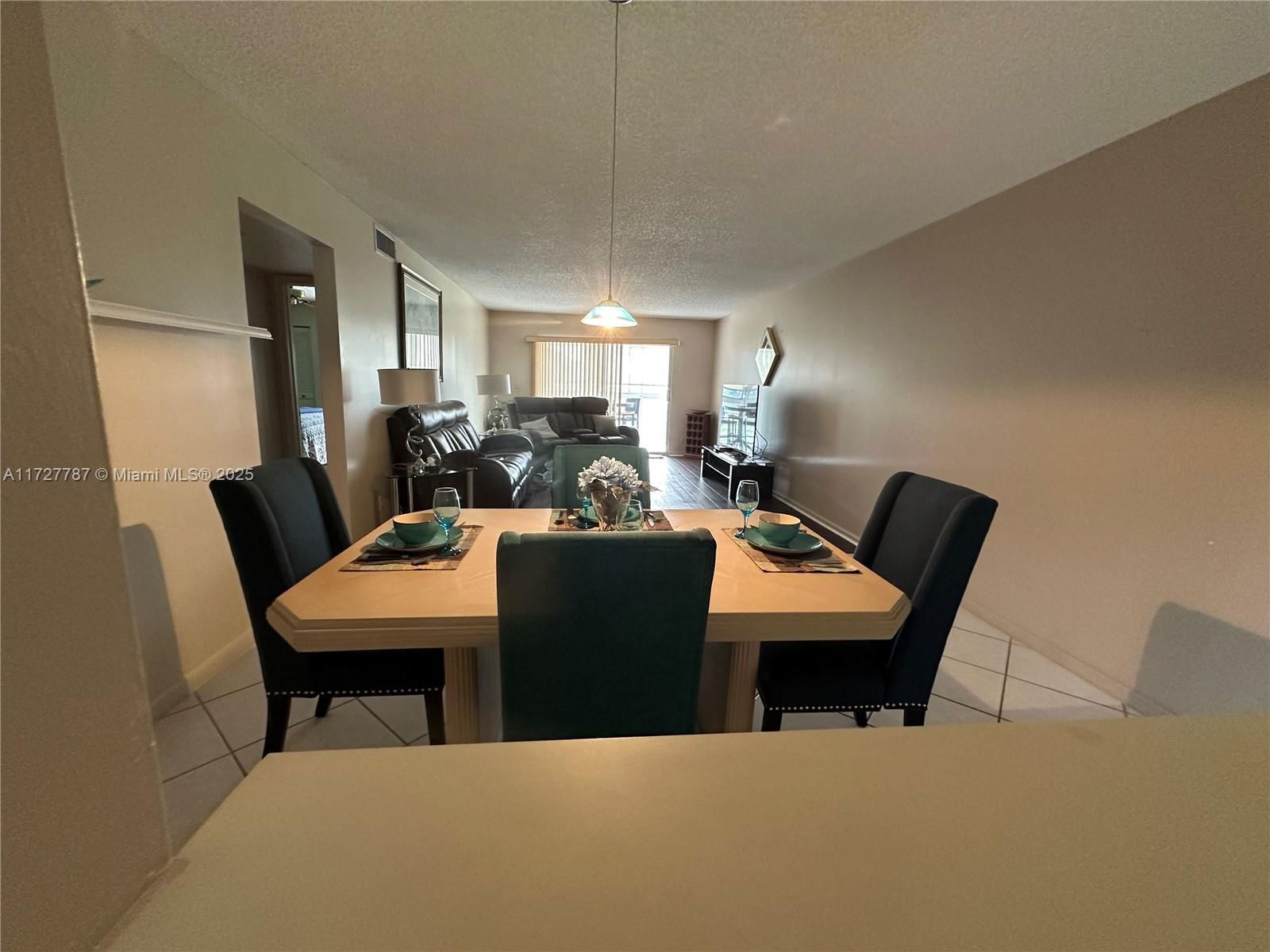 Real estate property located at 3405 Bimini Ln B3, Broward, Wynmoor Bimini, Coconut Creek, FL