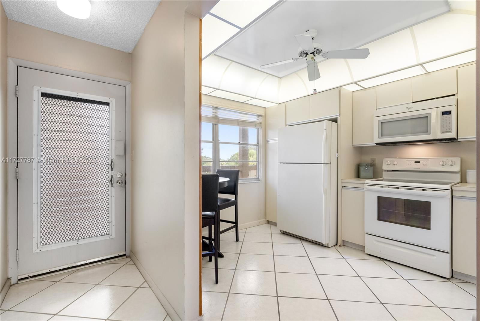 Real estate property located at 3405 Bimini Ln B3, Broward, Wynmoor Bimini, Coconut Creek, FL