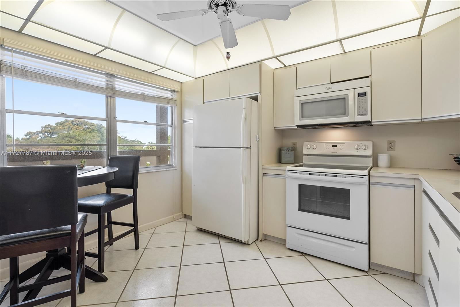 Real estate property located at 3405 Bimini Ln B3, Broward, Wynmoor Bimini, Coconut Creek, FL