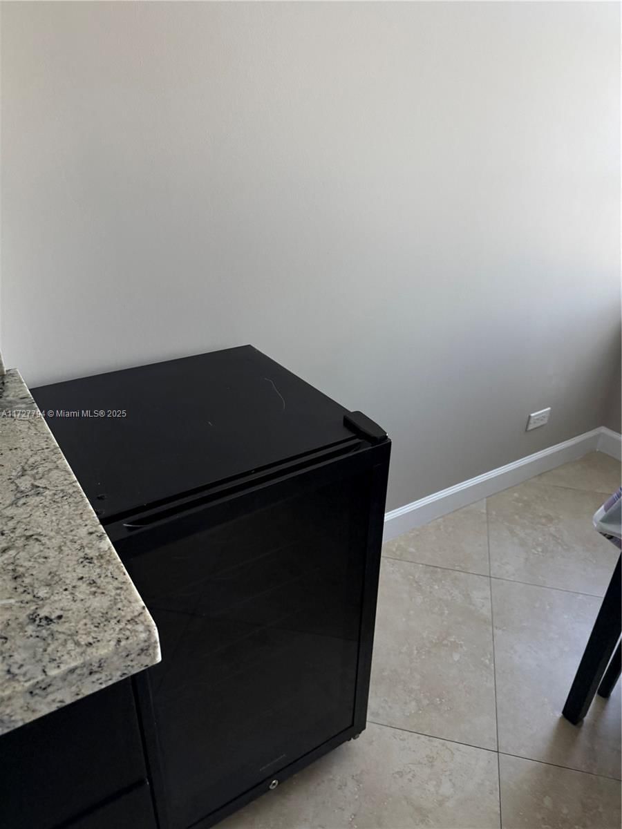 Real estate property located at 231 174th St #902, Miami-dade, Winston Towers 400 Condo, Sunny Isles Beach, FL