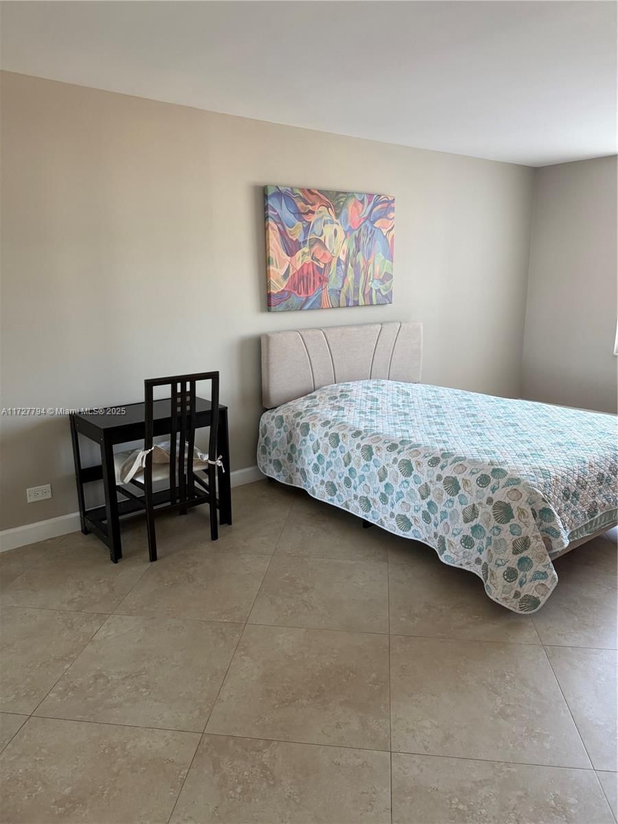 Real estate property located at 231 174th St #902, Miami-dade, Winston Towers 400 Condo, Sunny Isles Beach, FL