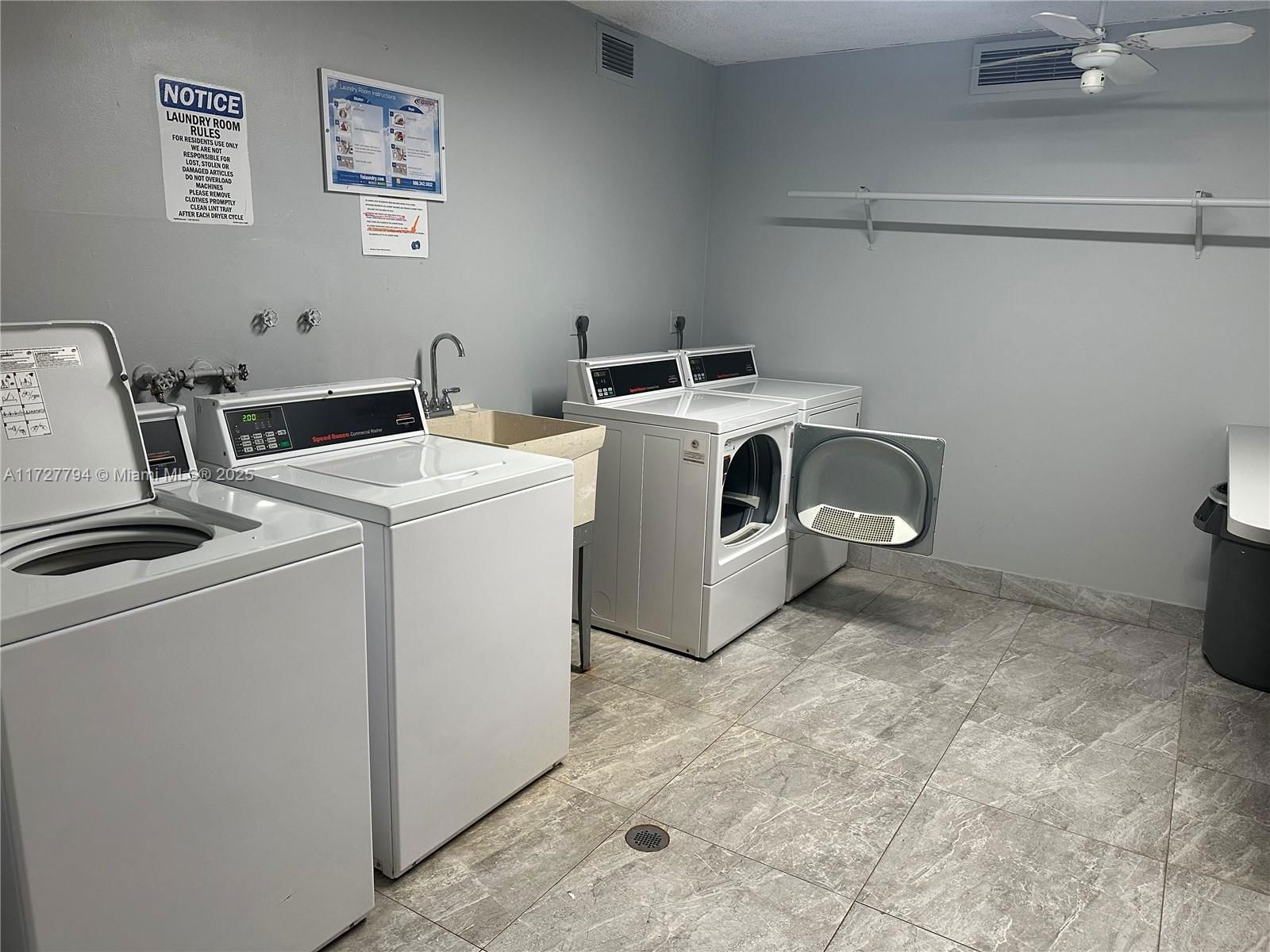 Real estate property located at 231 174th St #902, Miami-dade, Winston Towers 400 Condo, Sunny Isles Beach, FL
