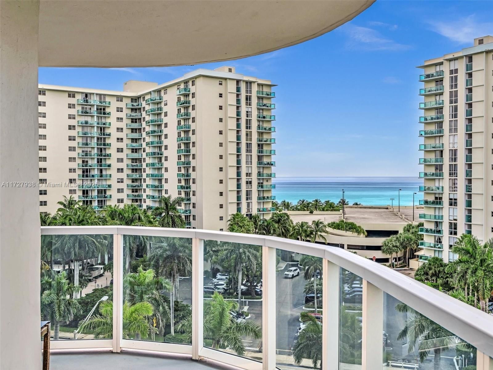 Real estate property located at 3800 Ocean Dr #712A, Broward, Hallmark Of Hollywood Con, Hollywood, FL