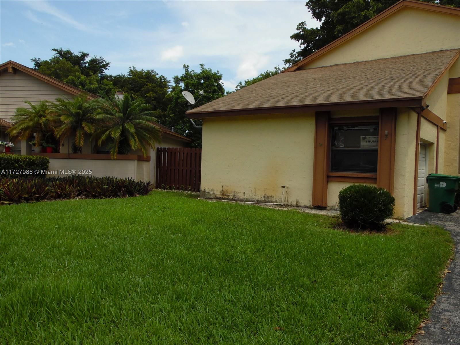 Real estate property located at 5219 152nd Ct, Miami-dade, Lakes Of The Meadow Sec 3, Miami, FL