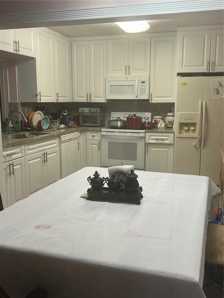 Real estate property located at 11257 172nd St, Miami-dade, Green Hills Park West No, Miami, FL