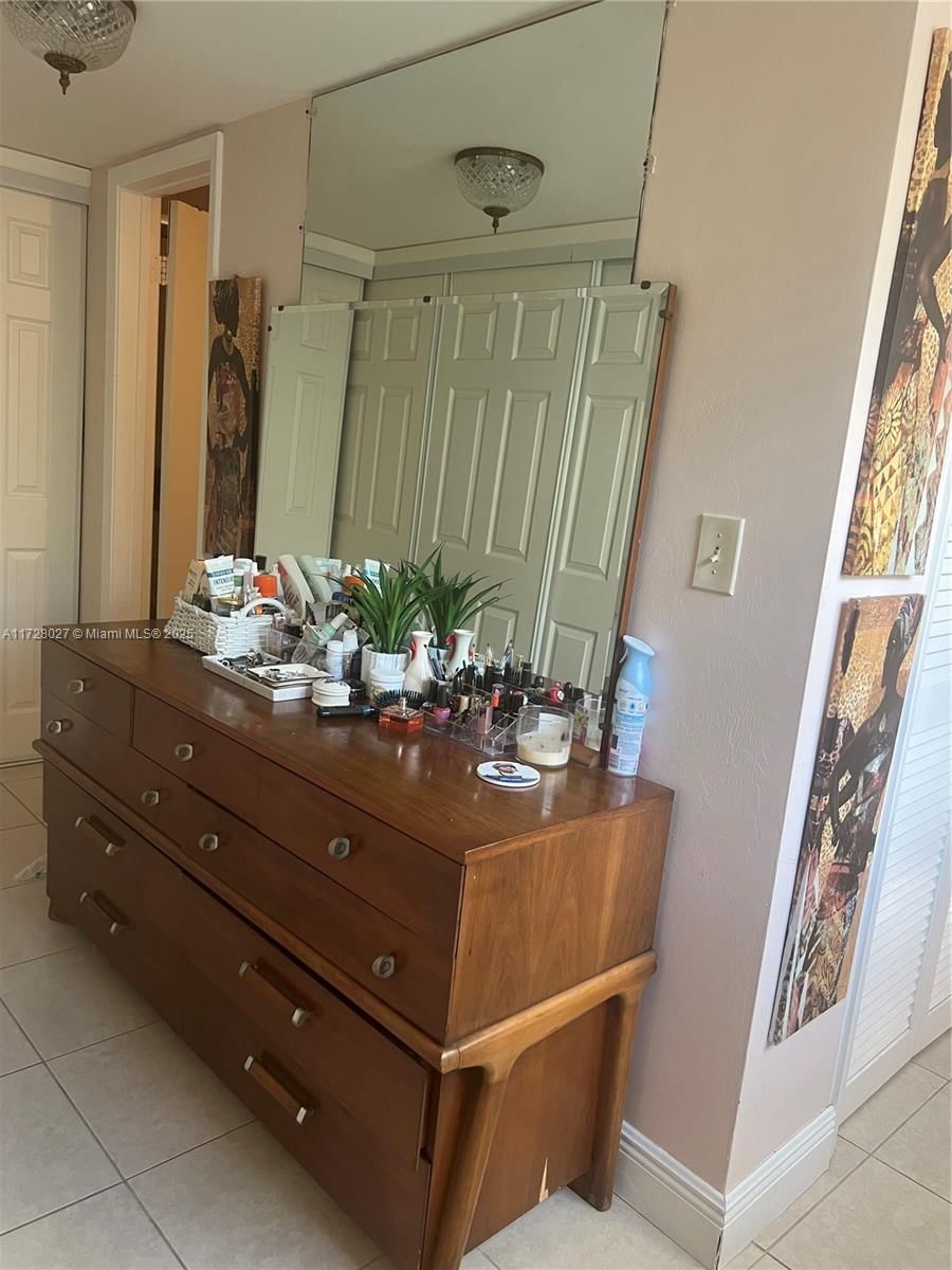 Real estate property located at 11257 172nd St, Miami-dade, Green Hills Park West No, Miami, FL