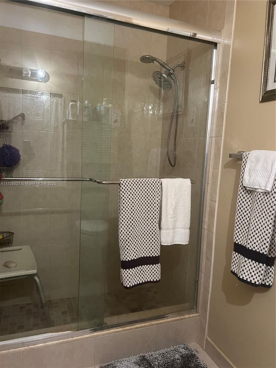 Real estate property located at 11257 172nd St, Miami-dade, Green Hills Park West No, Miami, FL