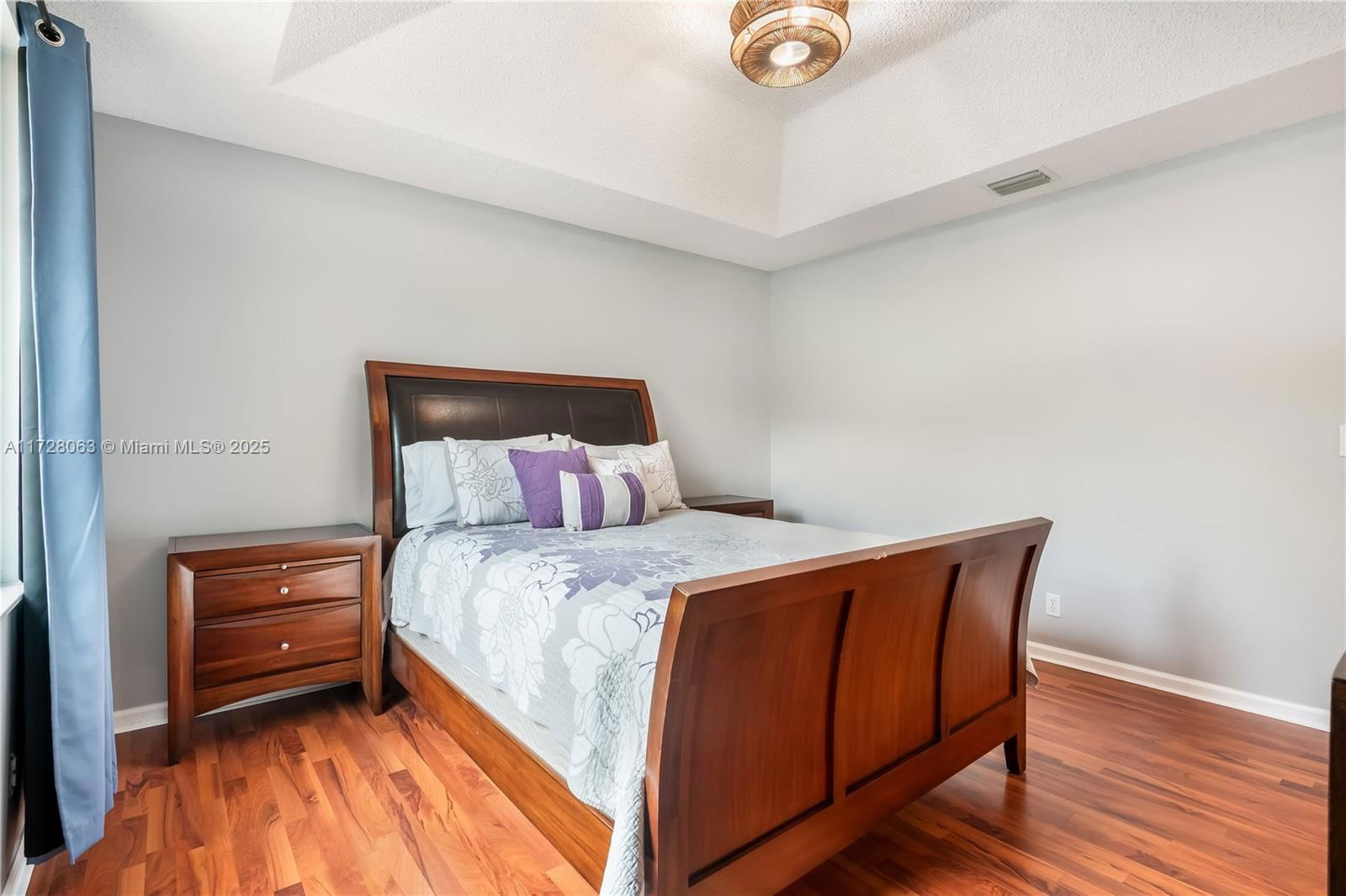 Real estate property located at 7121 Sienna Ridge Ln, Broward, S & R Of Inverrary, Lauderhill, FL