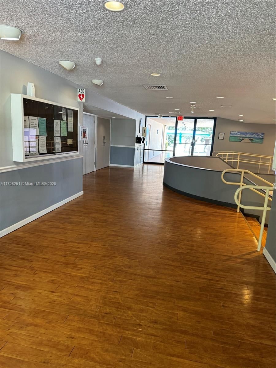 Real estate property located at 9360 Lime Bay Blvd #214, Broward, Lime Bay Condominium 8, Tamarac, FL