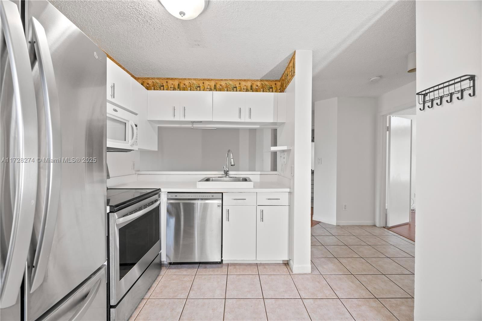 Real estate property located at 1031 Coral Club Dr #1031, Broward, Napoli Gardens At Coral S, Coral Springs, FL