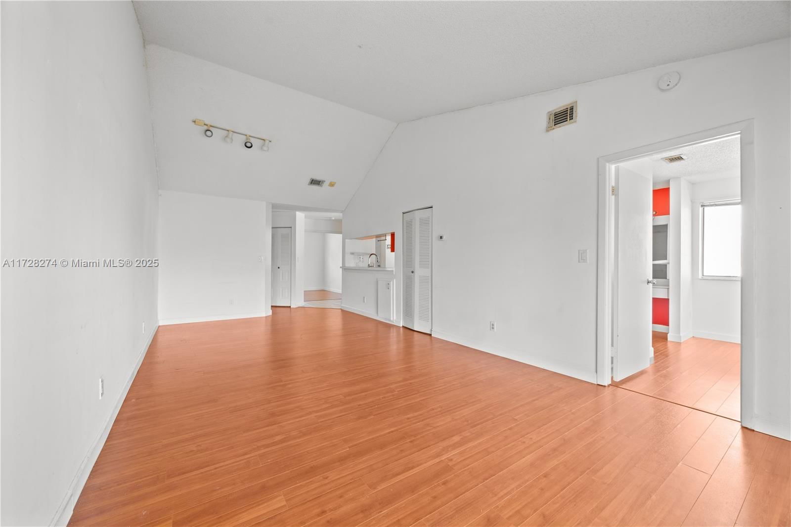 Real estate property located at 1031 Coral Club Dr #1031, Broward, Napoli Gardens At Coral S, Coral Springs, FL