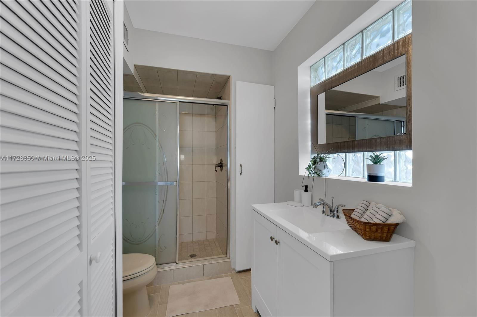 Real estate property located at 301 1st Ter, Broward, Garden Isles Sec One, Pompano Beach, FL