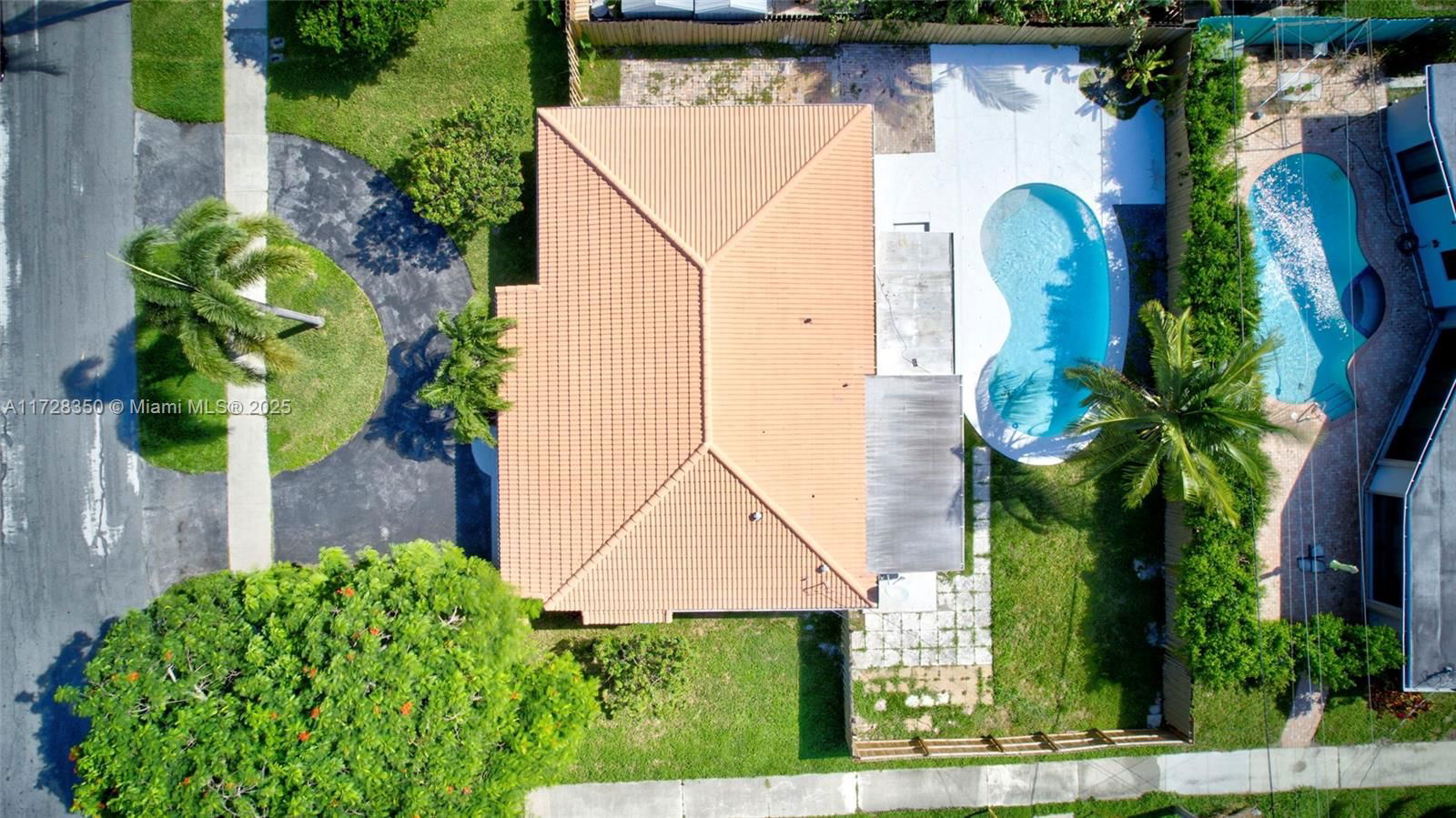 Real estate property located at 301 1st Ter, Broward, Garden Isles Sec One, Pompano Beach, FL