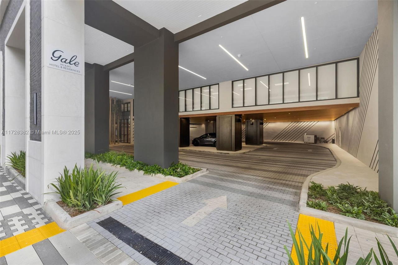 Real estate property located at 601 1st Ave #3402, Miami-dade, Natiivo Condo, Miami, FL