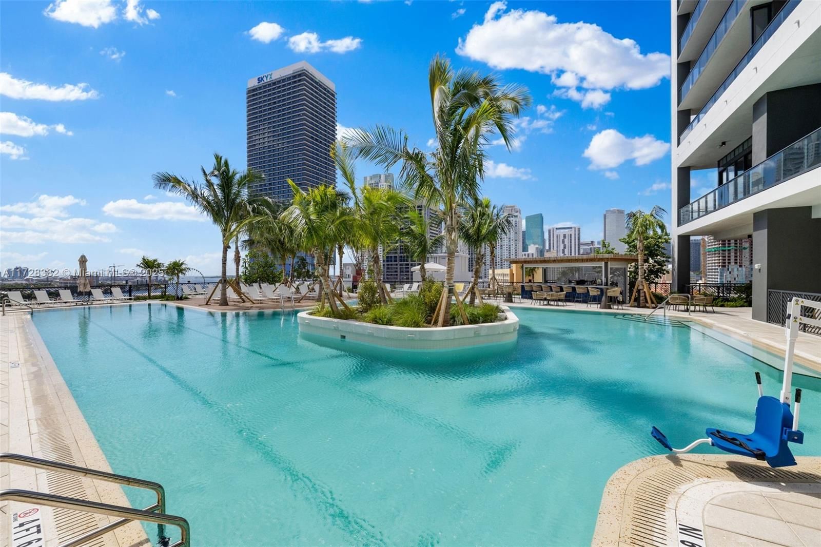 Real estate property located at 601 1st Ave #3402, Miami-dade, Natiivo Condo, Miami, FL