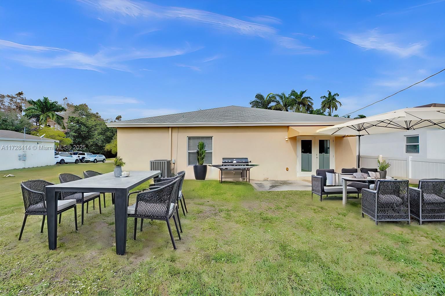 Real estate property located at 2924 Lincoln St, Broward, Lincoln Street Homes Plat, Hollywood, FL
