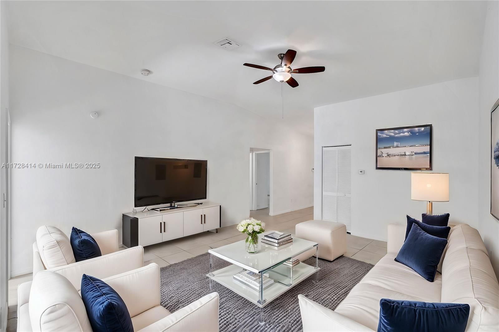 Real estate property located at 2924 Lincoln St, Broward, Lincoln Street Homes Plat, Hollywood, FL