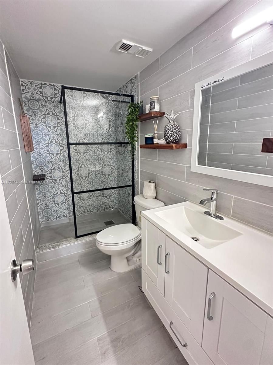 Real estate property located at 1470 123rd St A116, Miami-dade, Greenwich Ph I Condo, North Miami, FL