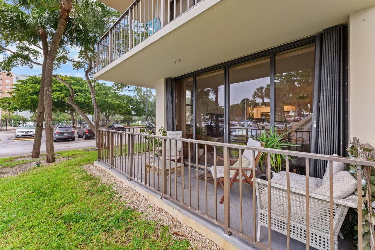 Real estate property located at 1470 123rd St A116, Miami-dade, Greenwich Ph I Condo, North Miami, FL